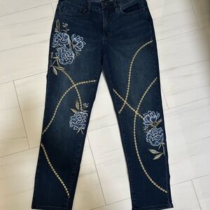 DG2 Diane Gilman Embroidered Floral Women's Jeans size 6P